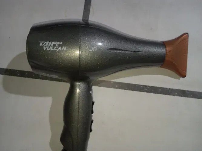 Secador de cabelo
