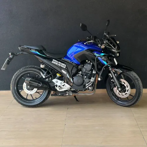 YAMAHA FAZER 250 2024