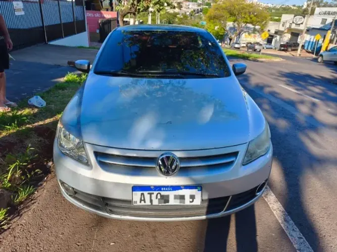 Volkswagen Voyage Comf/highli. 1.6 MI T.flex 8V 4P 2010