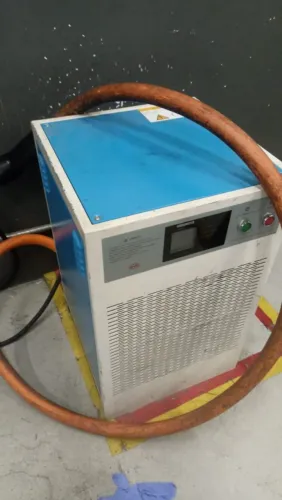 Carregador de carro e empilhadeira elétrica 