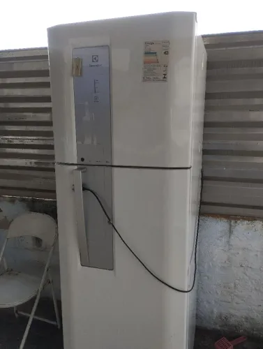 GELADEIRA PARA RETIRADA DE PEÇAS 