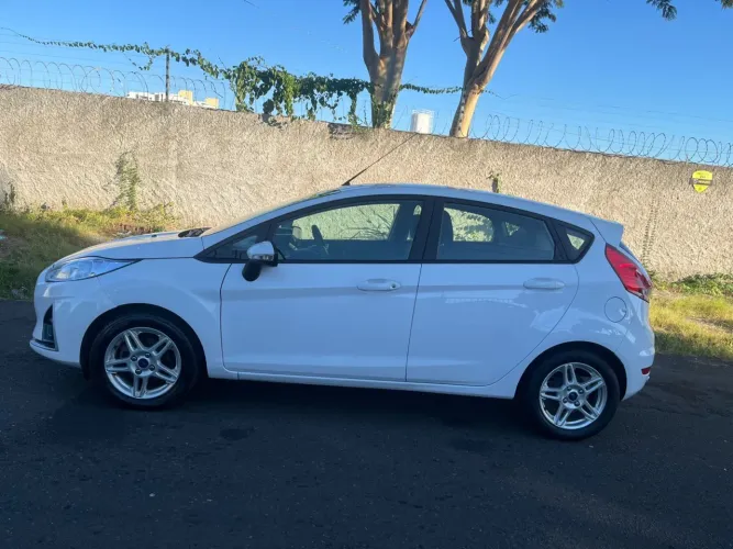 Ford Fiesta SEL 1.6 16V Flex Aut. 5P 2018