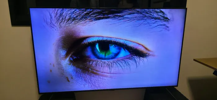 TV SAMSUNG UHD CRYSTAL 4K 50' Excelente Estado
