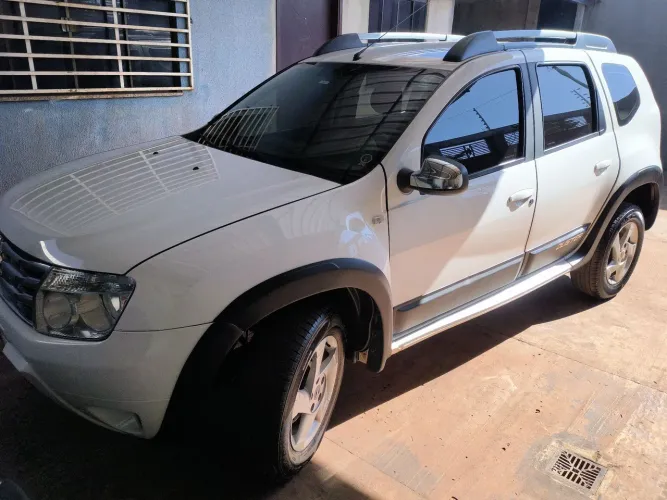Renault Duster Dynamique 2.0 Hi-flex 16V Mec. 2015