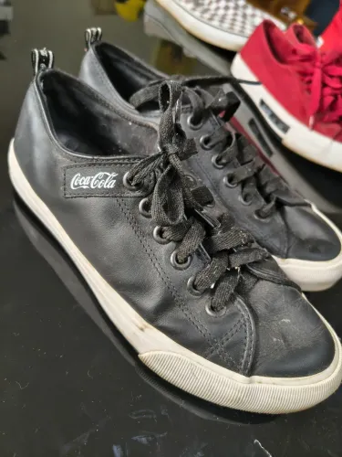 Tênis Coca Cola tamanho 39