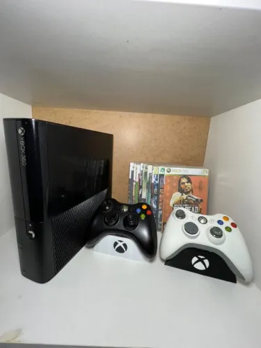 Xbox 360 Slim Desbloqueado + Jogos