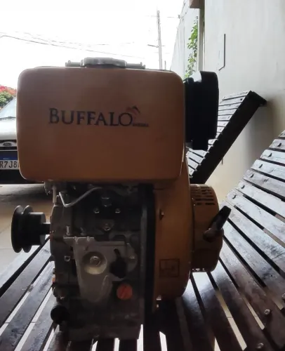 Motor a diesel 10hp búfalo 