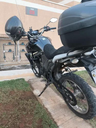 Yamaha XTZ 250 Lander 2020 ABS - Preta