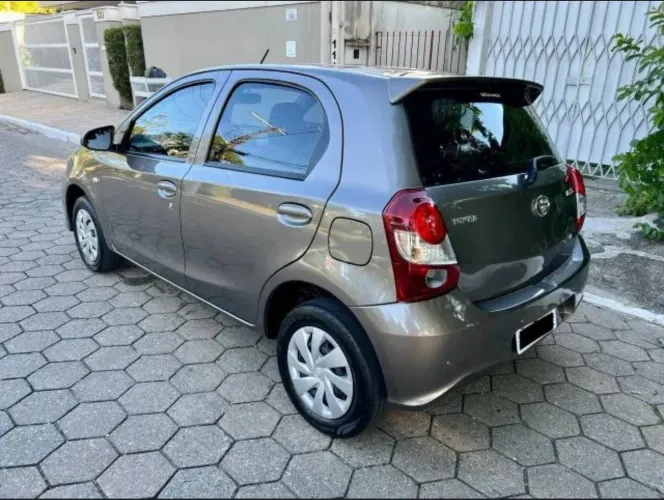 Toyota Etios X 1.3 Flex 16V 5P Aut. 2019