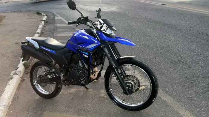 Moto top Zap *