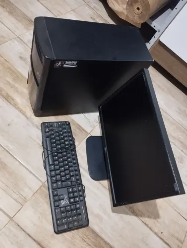 Computador asus LG 
