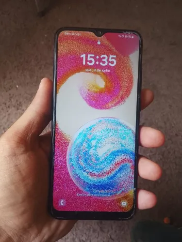 Vendo pra ir embora novo não pega chip