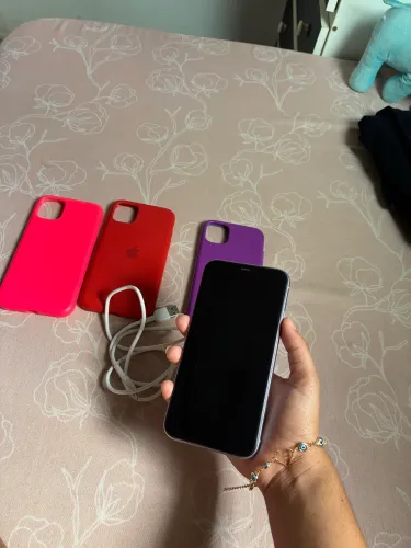 vende-se iPhone 11