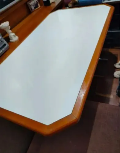 Mesa de jantar pés cromados