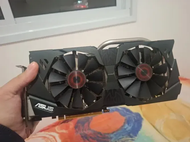 Placa de video - NVIDEA GEFORCE GTX 970