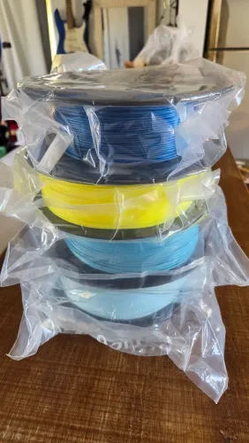LOTE DE 3,5 KG DE FILAMENTO PLA PARA IMPRESSÃO 3D