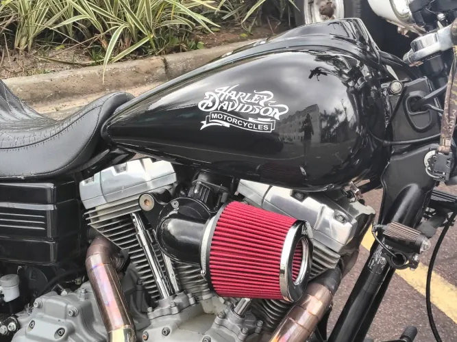 Vendo Moto Dyna 1600