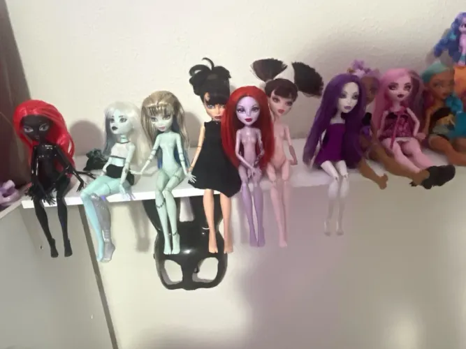 Oferta dia das crianças cada monster High 90