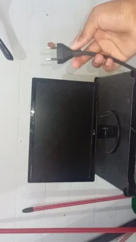LG Flatron monitor