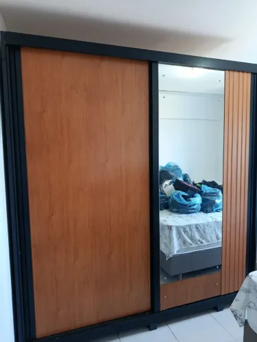 GUARDA ROUPAS PORTA CORRER