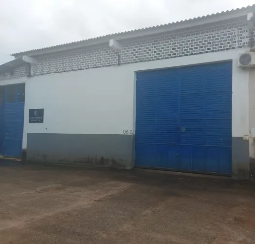 Excelente galpão com ótima localização
