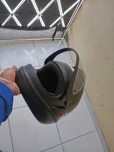 Capacete automático novo