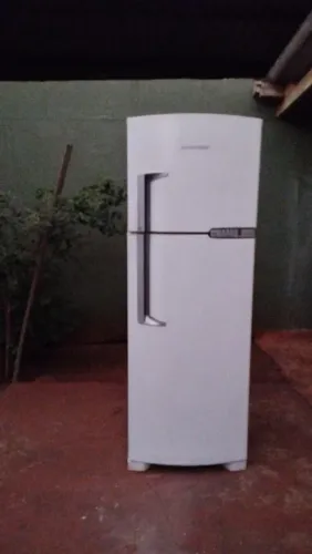 Geladeira Frost free Brastemp 354 litros gelando muito bem entrego