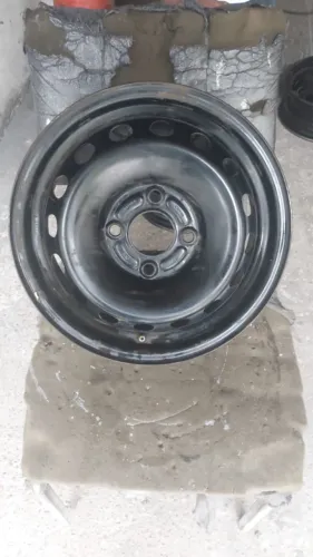 Jante ou Roda da Ford ká Aro 14