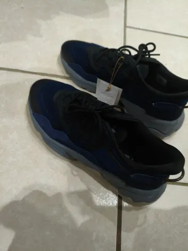 Adidas ozweego 