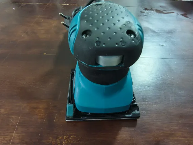 Lixadeira Orbital Makita BO4556 Original