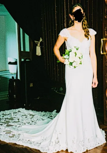 Vestido de noiva La Fiancee cauda rendada