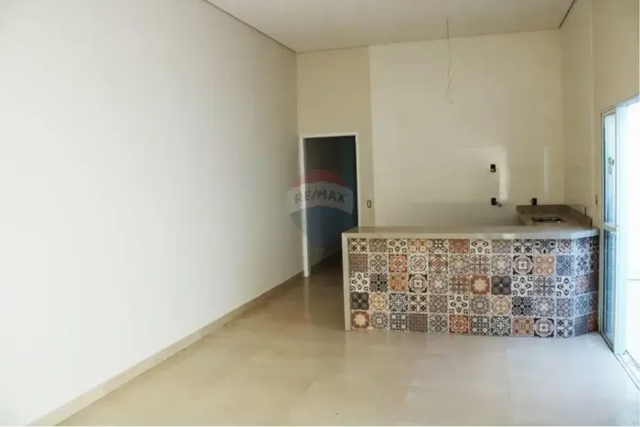 Casa nova moderna à venda