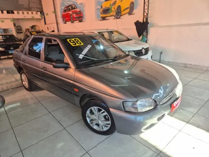 Ford Escort GL 1.8i 16V 4P 1998