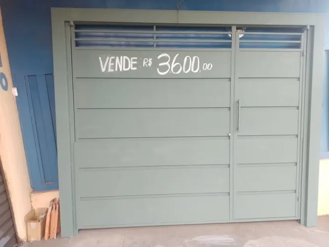 PORTÃO BASCULANTE NOVO