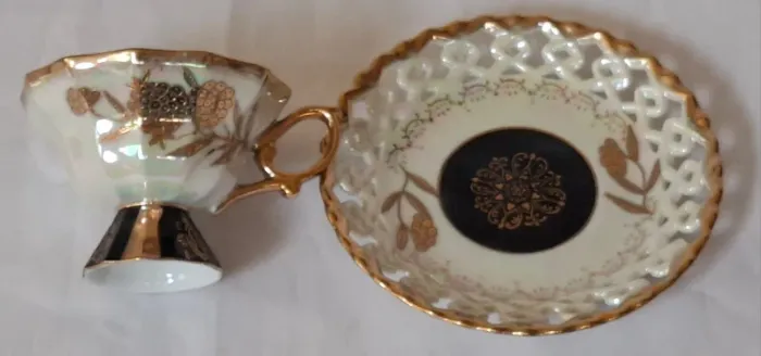 ANTIGA XÍCARA DE CHÁ ROYAL SEALY (JAPÃO)