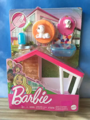Barbie casinha do cachorrinho e filhote com acessórios