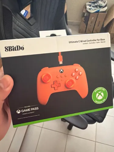 Controle Xbox 8Bitdo novo