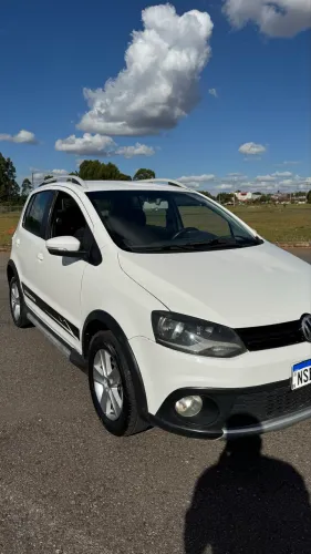 Volkswagen Crossfox 1.6 MI Total Flex 8V 5P 2011