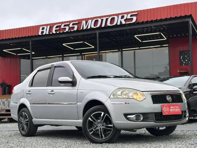 Fiat Siena HLX Dualogic 1.8 MPI Flex 8V 4P 2010