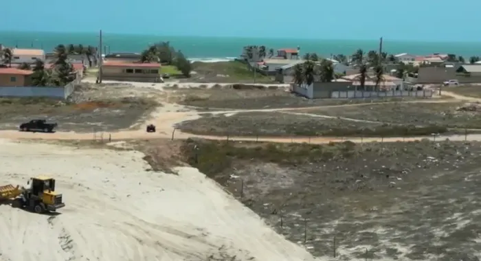 Lote à venda em Beberibe - Praia de Morro Branco