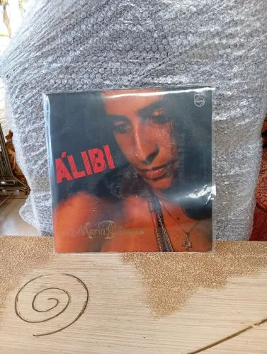 Vinil Maria Betânia álibi
