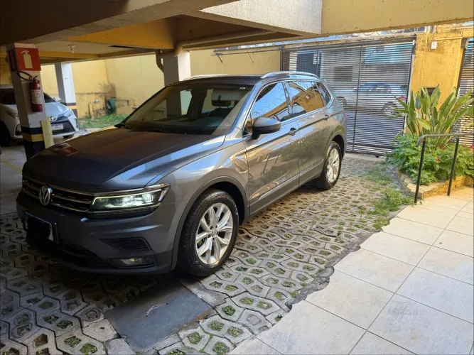 Volkswagen Tiguan Allspac Comf 250 TSI 1.4 Flex 2019