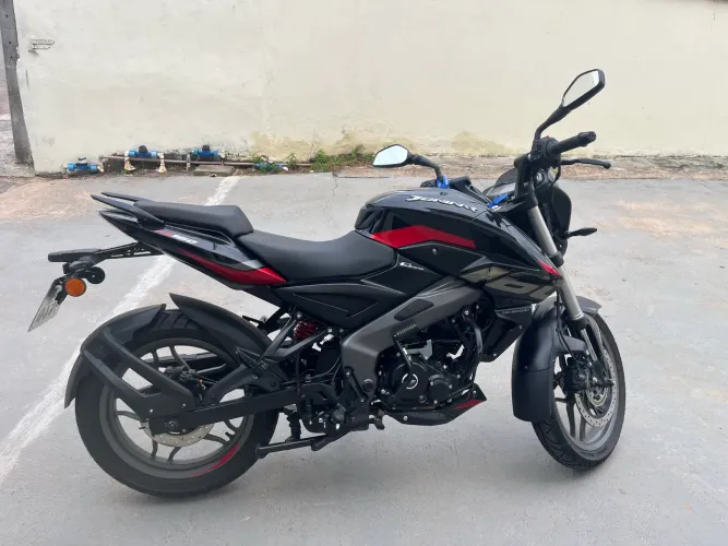 Bajaj Dominar NS160 2025/2026 - Econômica e Conservada