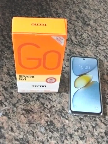 Celular Tecno Spark Go 1s 64GB/3GB+3GB