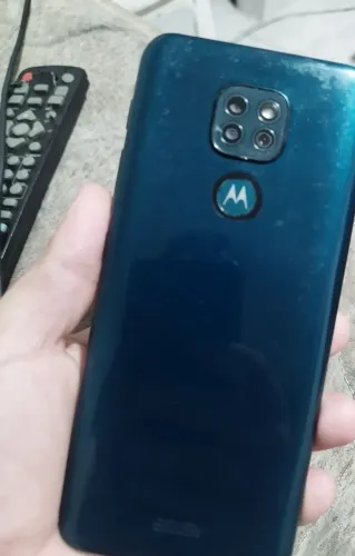 VENDO MOTO G9 PLAY 64 GB EM PERFEITO ESTADO