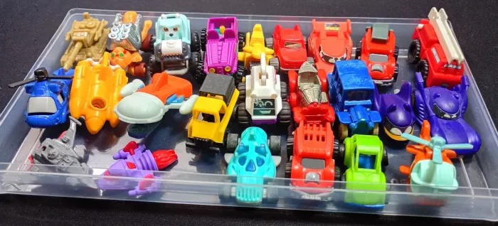 Miniaturas Kinder ovo