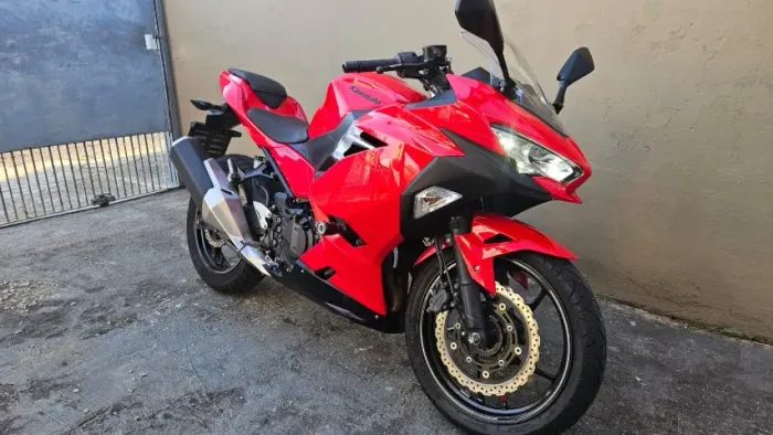 Kawasaki Ninja 400
