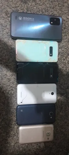 Celulares para concerto ou retirada de peças