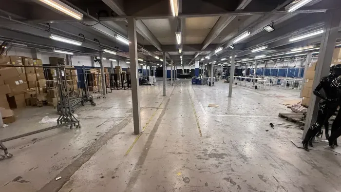 Galpão 5075m2 escritórios, refeitório, salas amplas 50 vagas prox a Castelo Branco para lo