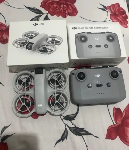 DRONE DJI NEO E CONTROLE RCN3